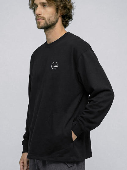 Wide Back-Circle-Print Long Sleeve Tee
